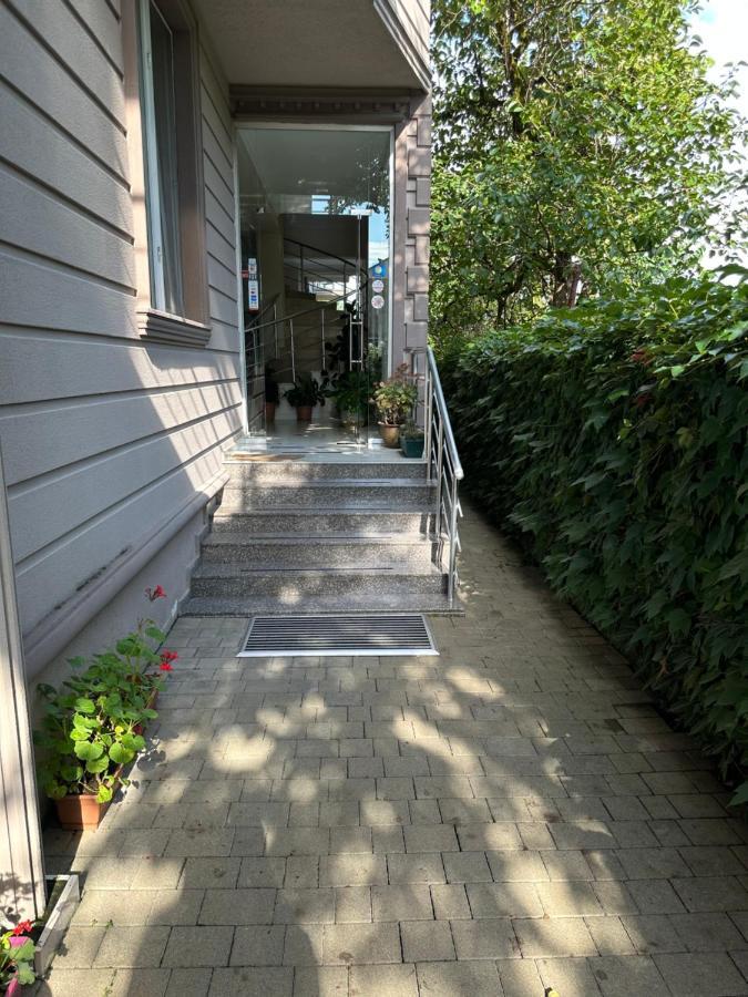Nica 호텔 코불레티 외부 사진